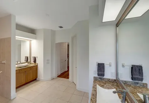 8140 S Seacrest Drive Vero Beach FL 32963