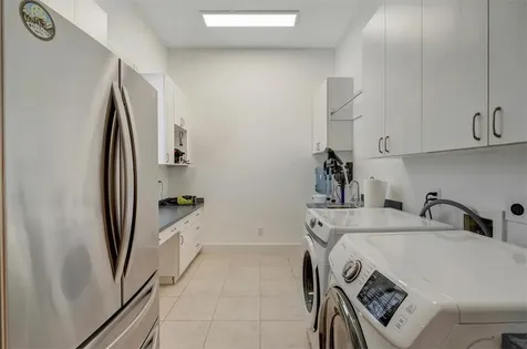 8140 S Seacrest Drive Vero Beach FL 32963