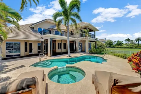 8140 S Seacrest Drive Vero Beach FL 32963