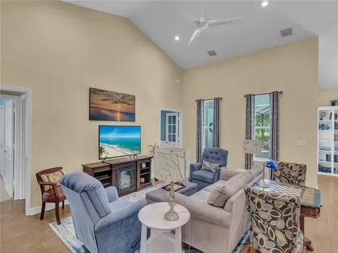 514 Cross Creek Circle Sebastian FL 32958