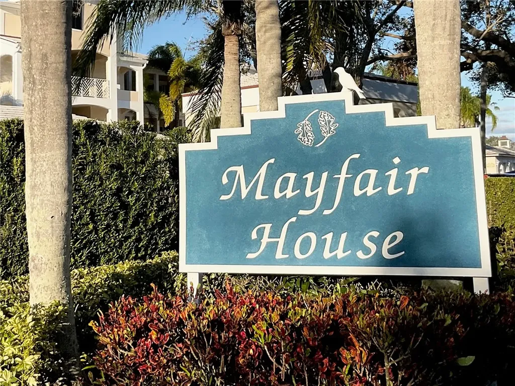 1520 Oak Harbor Boulevard Vero Beach FL 32967
