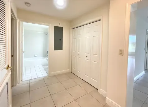 1520 Oak Harbor Boulevard Vero Beach FL 32967