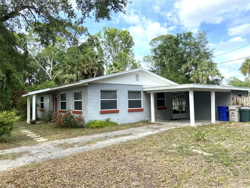 176 44th Avenue Vero Beach FL 32968