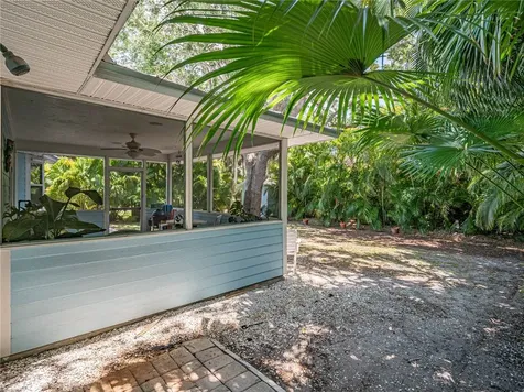 1075 Morningside Drive Vero Beach FL 32963