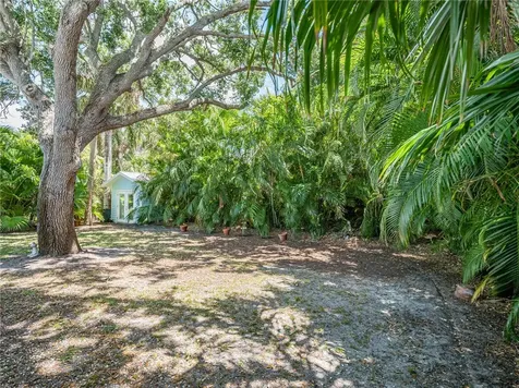 1075 Morningside Drive Vero Beach FL 32963