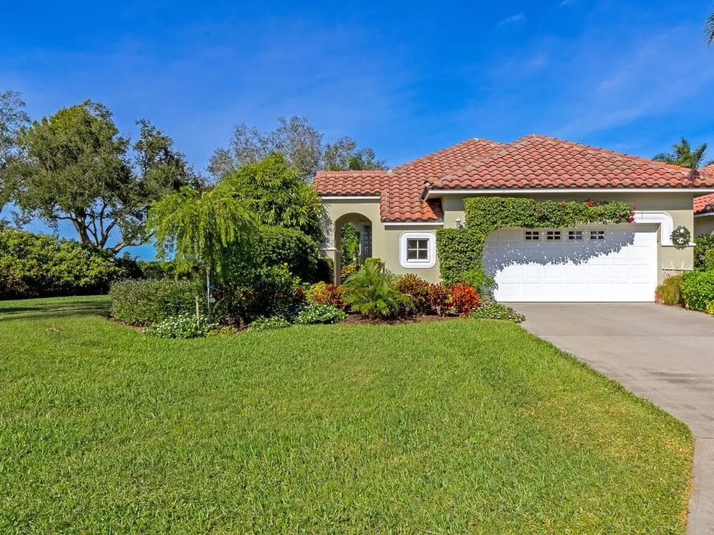 1701 Victoria Circle Vero Beach FL 32967