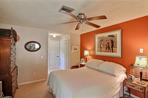 415 35th Court SW Vero Beach FL 32968