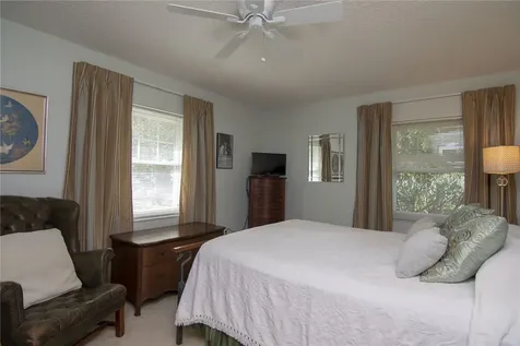 415 35th Court SW Vero Beach FL 32968