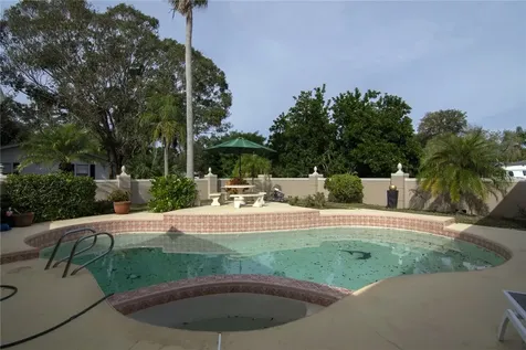 415 35th Court SW Vero Beach FL 32968