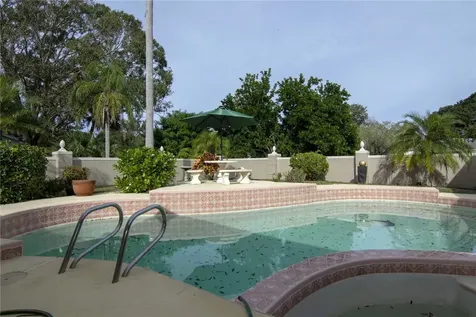 415 35th Court SW Vero Beach FL 32968