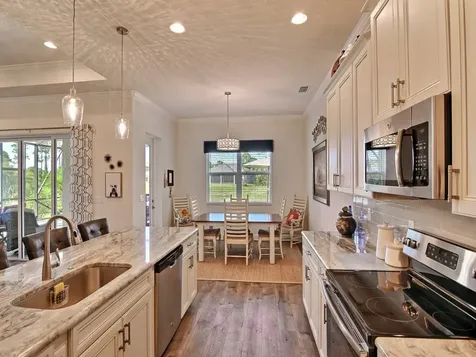 6060 Sequoia Circle Vero Beach FL 32967