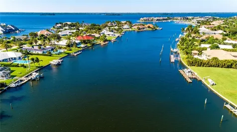 1135 Bowline Drive Vero Beach FL 32963