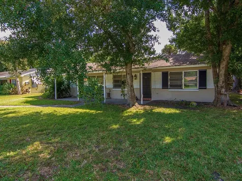 757 Royal Palm Boulevard Vero Beach FL 32960