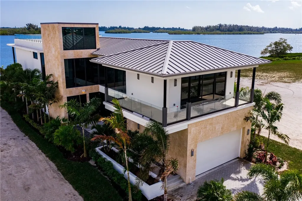 4844 S Harbor Drive Vero Beach FL 32967