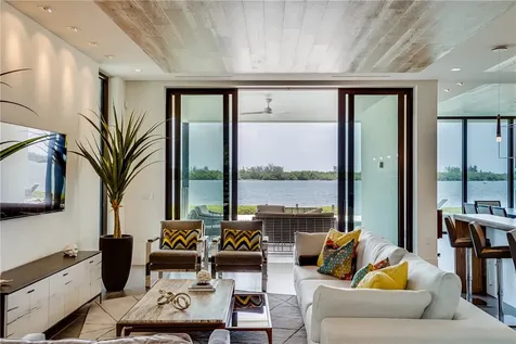 4844 S Harbor Drive Vero Beach FL 32967