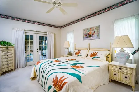 251 Garden Grove Parkway Vero Beach FL 32962