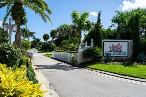 251 Garden Grove Parkway Vero Beach FL 32962
