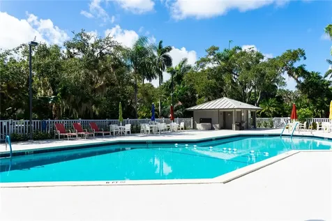 251 Garden Grove Parkway Vero Beach FL 32962
