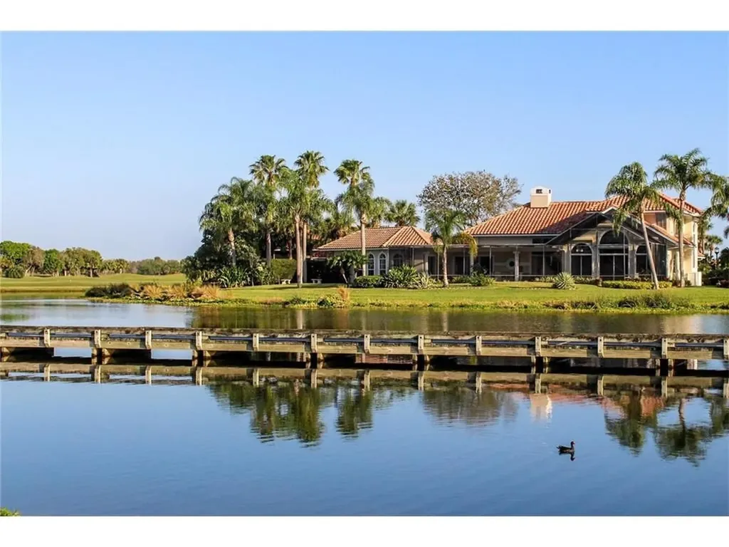 1885 Paseo Del Lago Lane Vero Beach FL 32967