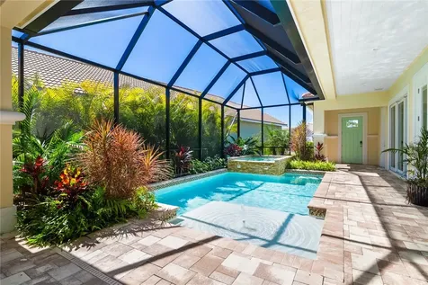 2133 Falls Circle Vero Beach FL 32967
