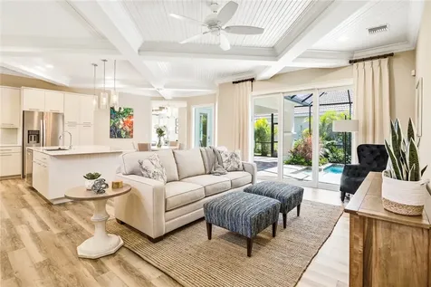 2133 Falls Circle Vero Beach FL 32967