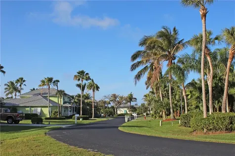 2225 6th Court SE Vero Beach FL 32962