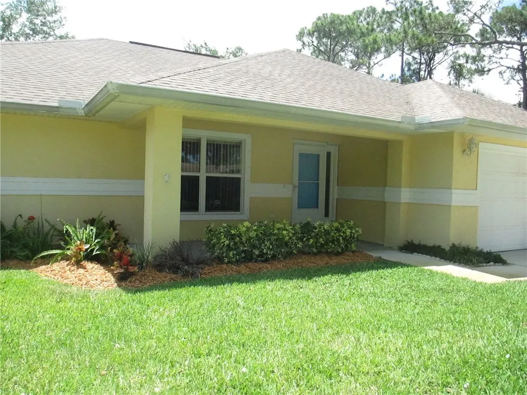 1549 Polynesian Lane Sebastian FL 32958