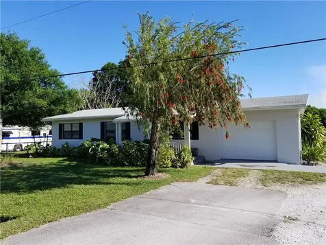 10115 Okeechobee Road Fort Pierce FL 34945