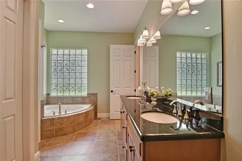 2190 Falls Circle Vero Beach FL 32967