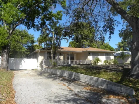 1636 21st Street SW Vero Beach FL 32962