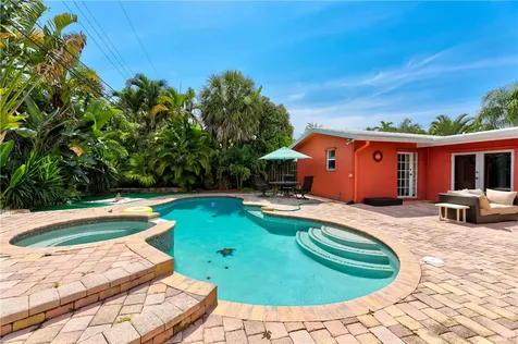 1321 SE 2nd Street Pompano Beach FL 33060