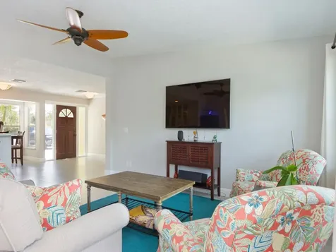 2203 6th Avenue SE Vero Beach FL 32962