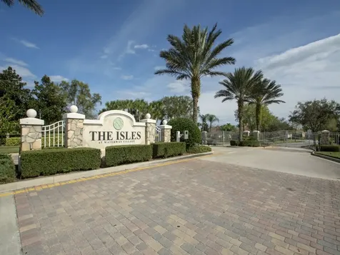 4935 Corsica Square Vero Beach FL 32967