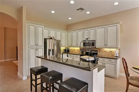 2075 Grey Falcon Circle SW Vero Beach FL 32962