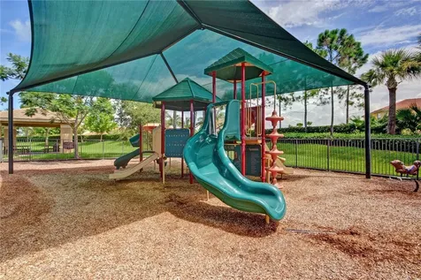 2075 Grey Falcon Circle SW Vero Beach FL 32962