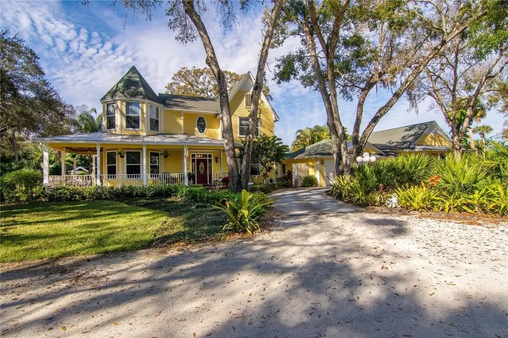 5322 16th Street Vero Beach FL 32966