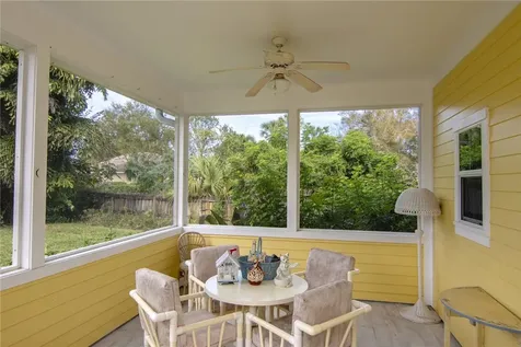 5322 16th Street Vero Beach FL 32966