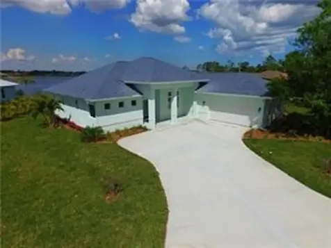 813 Yearling Trail Sebastian FL 32958