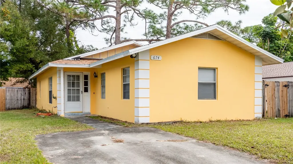 674 29th Avenue SW Vero Beach FL 32968