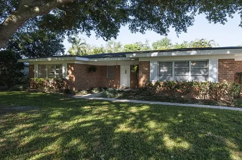 2145 45th Avenue Vero Beach FL 32966