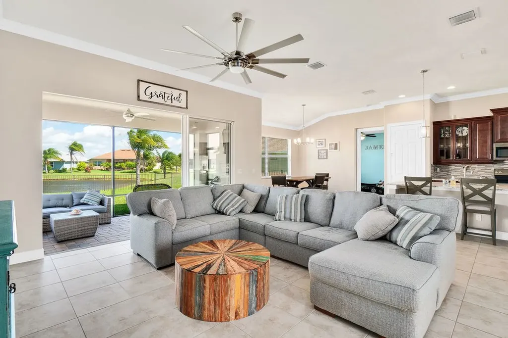 712 Fortunella Circle SW Vero Beach FL 32968
