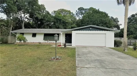 1804 36th Avenue Vero Beach FL 32960