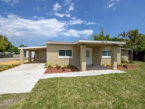 810 20th Avenue Vero Beach FL 32960