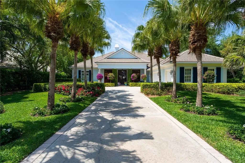 421 Indies Drive Vero Beach FL 32963