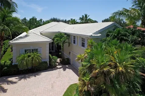 1373 W Island Club Square Vero Beach FL 32963