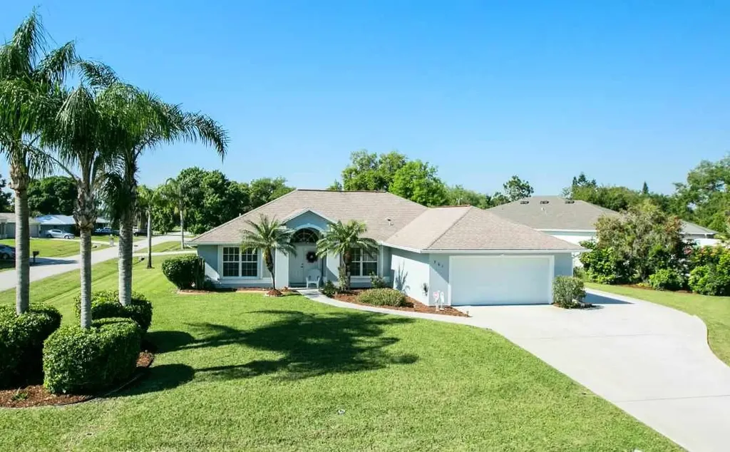 701 Rose Avenue Sebastian FL 32958