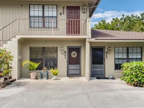925 Coquina Lane Vero Beach FL 32963