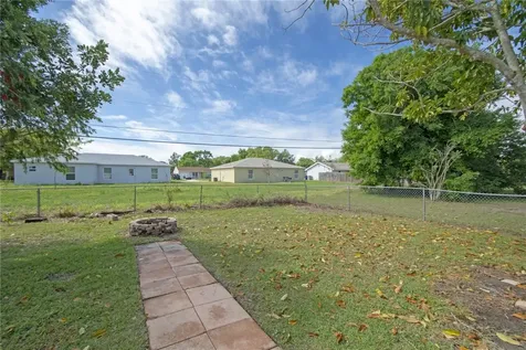 695 Highland Drive SW Vero Beach FL 32962