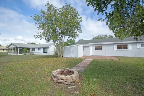 695 Highland Drive SW Vero Beach FL 32962