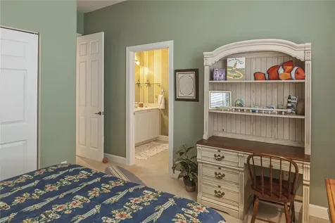1705 Lee Avenue Vero Beach FL 32966
